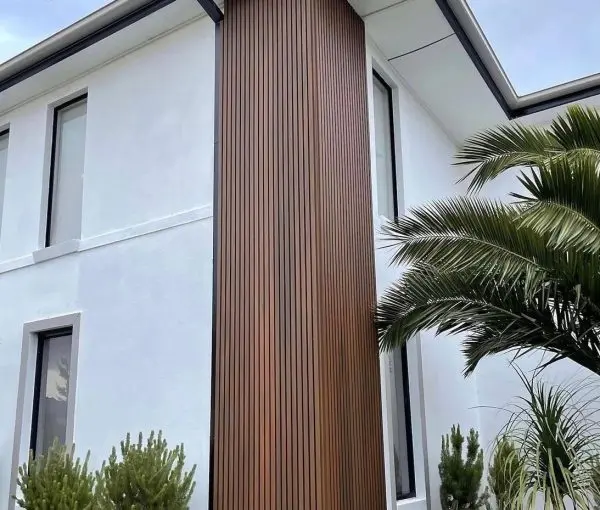 Exterior panel (WPC) thumb 3